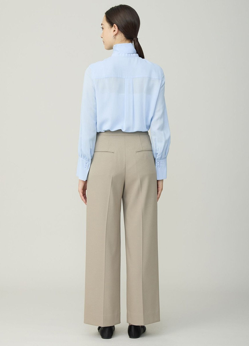 可卸式領巾長袖襯衫